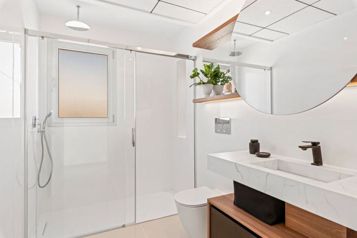 Image No.9-4 Bed Villa for sale