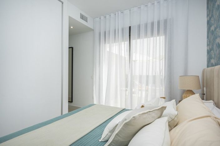 Image No.22-3 Bed Semi-Detached for sale