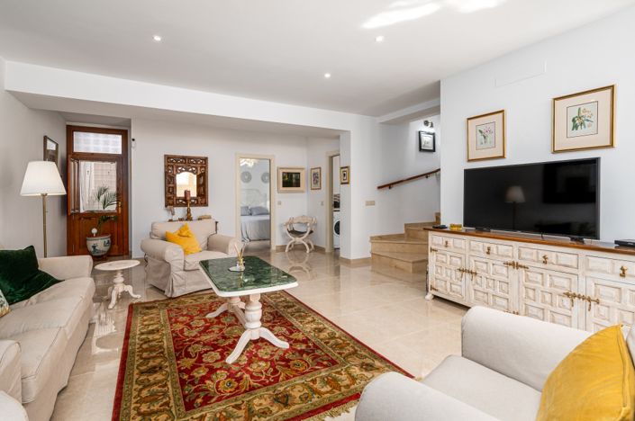 Image No.23-3 Bed Villa for sale