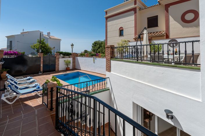 Image No.31-3 Bed Villa for sale