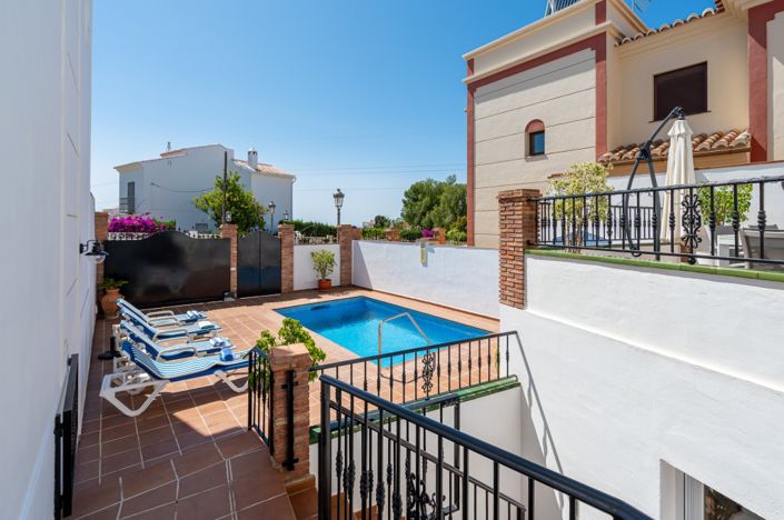 Image No.32-3 Bed Villa for sale