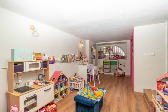 Image No.23-Jumelé de 3 chambres à vendre à Estepona