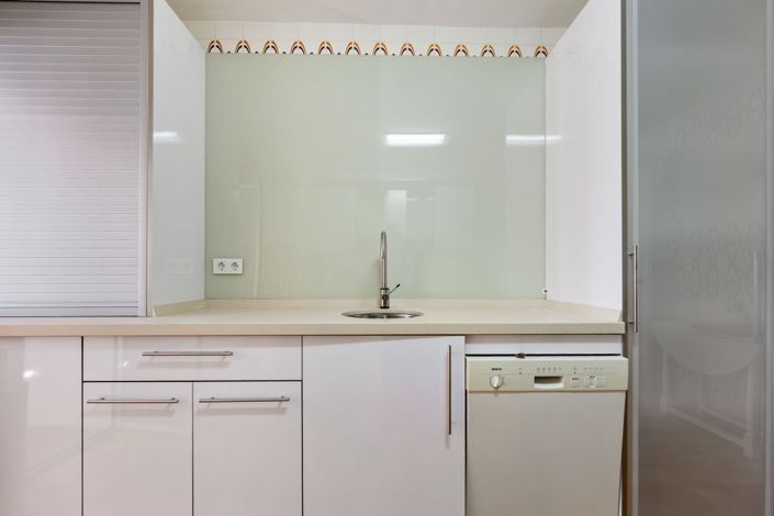 Image No.24-3 Bed Apartment for sale