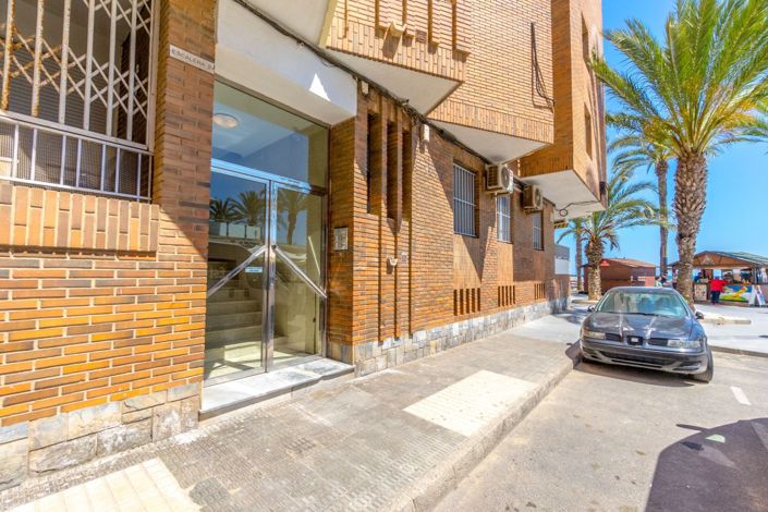 Image No.29-3 Bed Apartment for sale