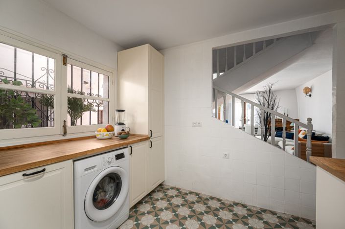 Image No.11-2 Bed Semi-Detached for sale