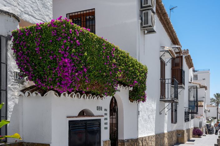 Image No.26-2 Bed Semi-Detached for sale