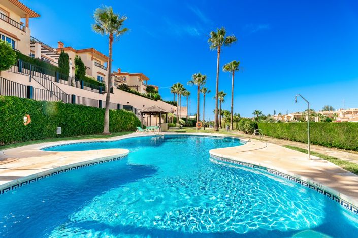 Image No.1-5 Bed Villa for sale