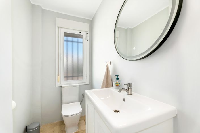 Image No.15-5 Bed Villa for sale