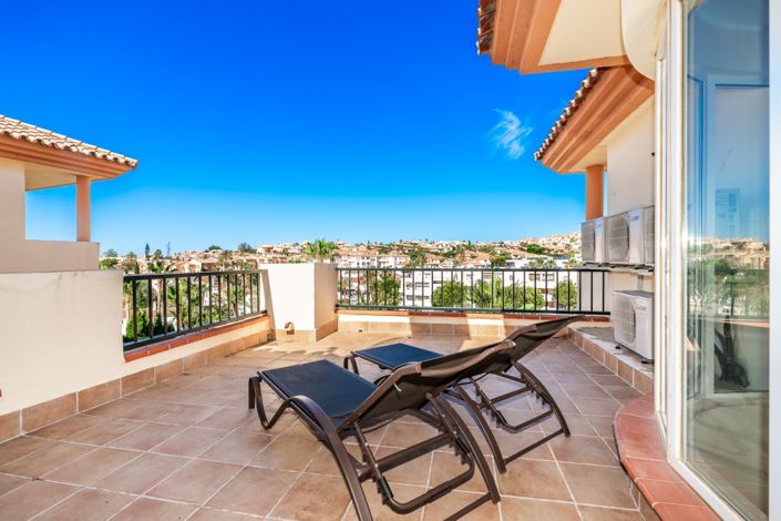 Image No.3-5 Bed Villa for sale