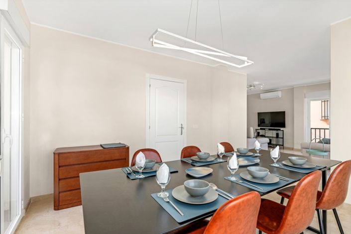 Image No.8-5 Bed Villa for sale