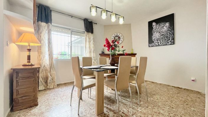 Image No.12-Villa de 11 chambres à vendre à Fuengirola