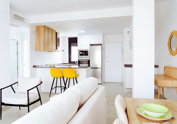 Image No.6-2 Bed Property for sale