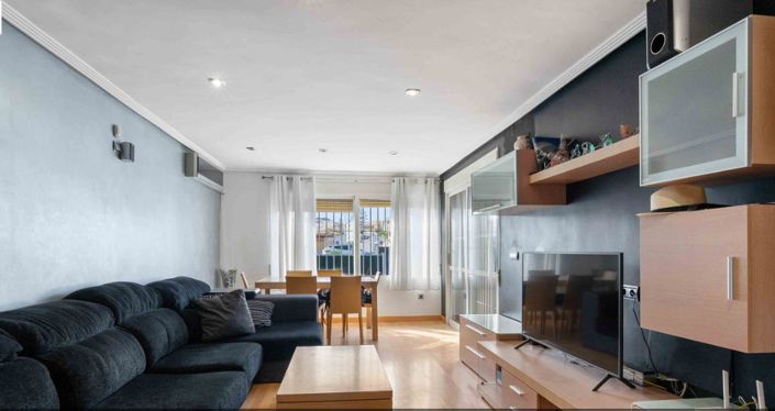 Image No.2-3 Bed Villa for sale