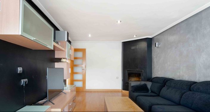 Image No.4-3 Bed Villa for sale