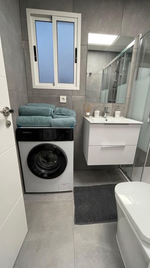 Image No.16-2 Bed Apartment for sale