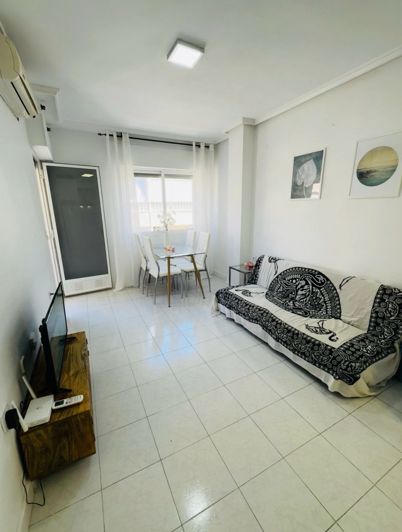 Image No.5-Appartement de 2 chambres à vendre à Torrevieja