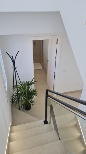 Image No.26-3 Bed Villa for sale