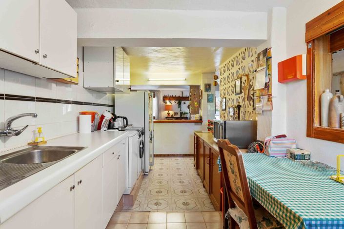 Image No.13-7 Bed Villa for sale