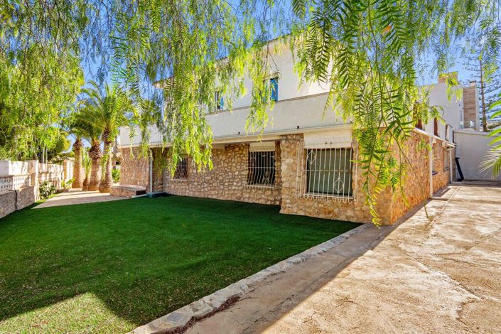 Image No.31-7 Bed Villa for sale