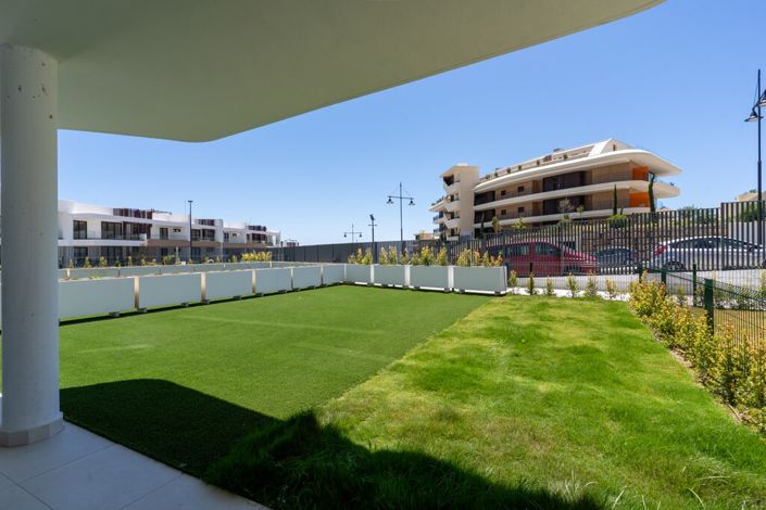 Image No.19-2 Bed Property for sale