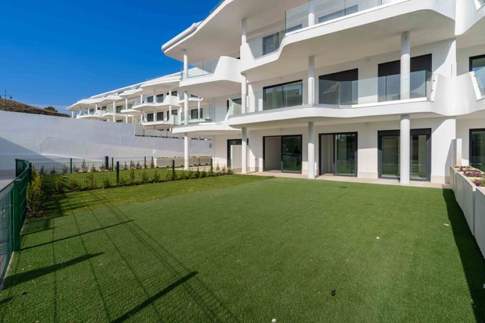 Image No.2-2 Bed Property for sale