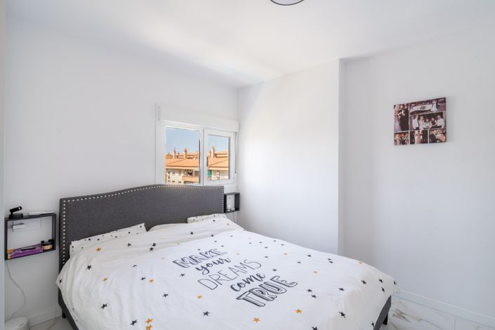 Image No.13-3 Bed Apartment for sale