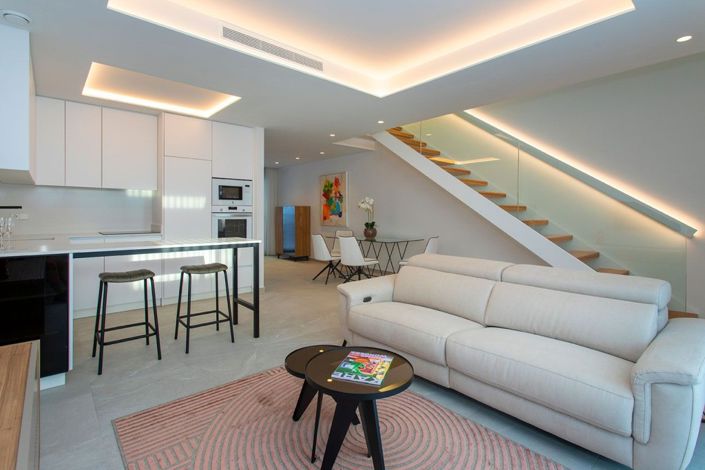 Image No.2-3 Bed Townhouse for sale