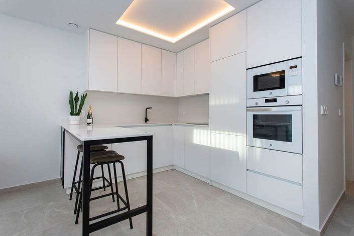 Image No.6-3 Bed Townhouse for sale