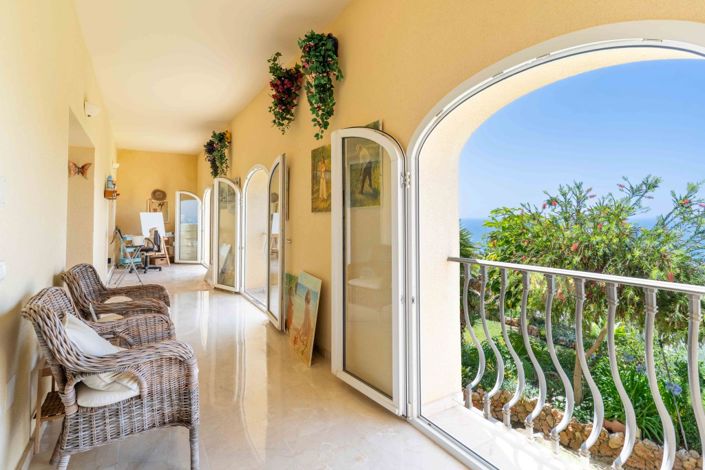 Image No.48-5 Bed Villa for sale