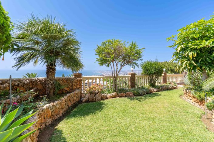 Image No.63-5 Bed Villa for sale