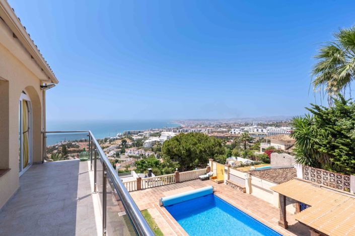 Image No.64-5 Bed Villa for sale