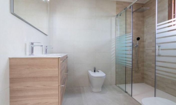 Image No.10-3 Bed Villa for sale