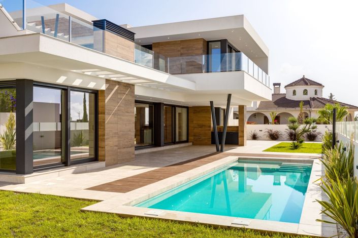 Image No.3-3 Bed Villa for sale