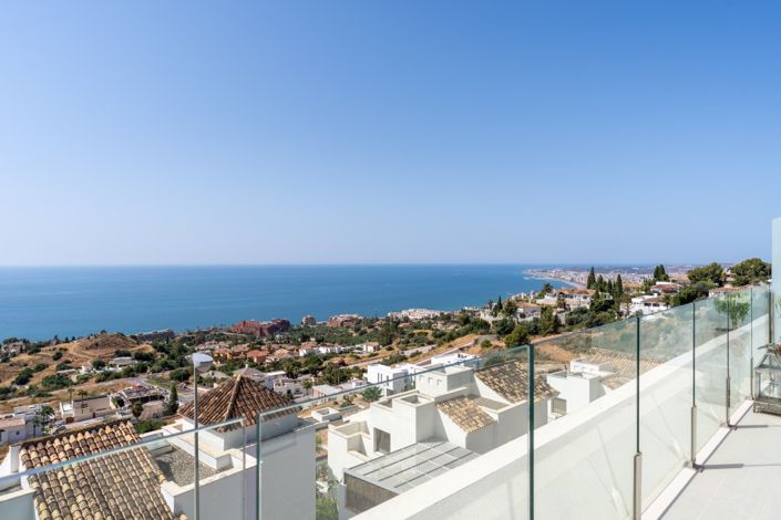 Image No.1-3 Bed Property for sale