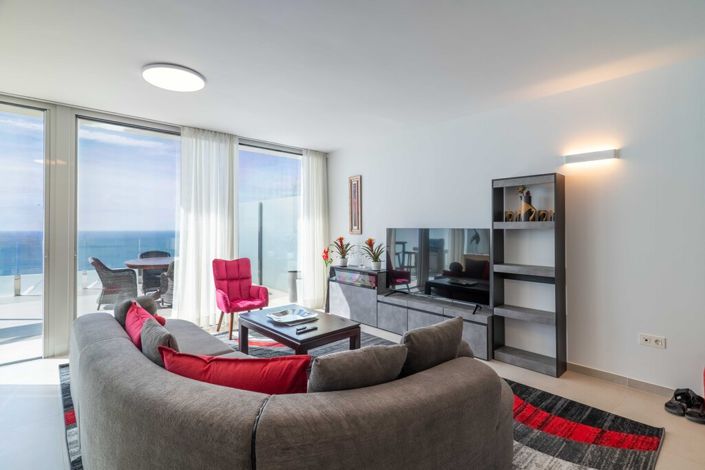 Image No.7-3 Bed Property for sale