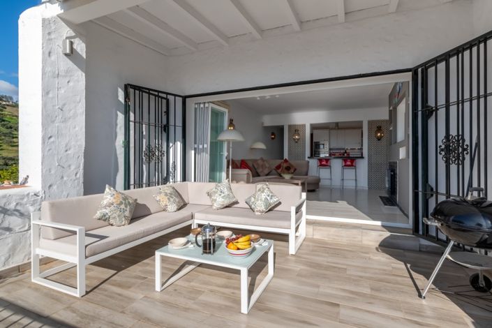 Image No.3-3 Bed Townhouse for sale