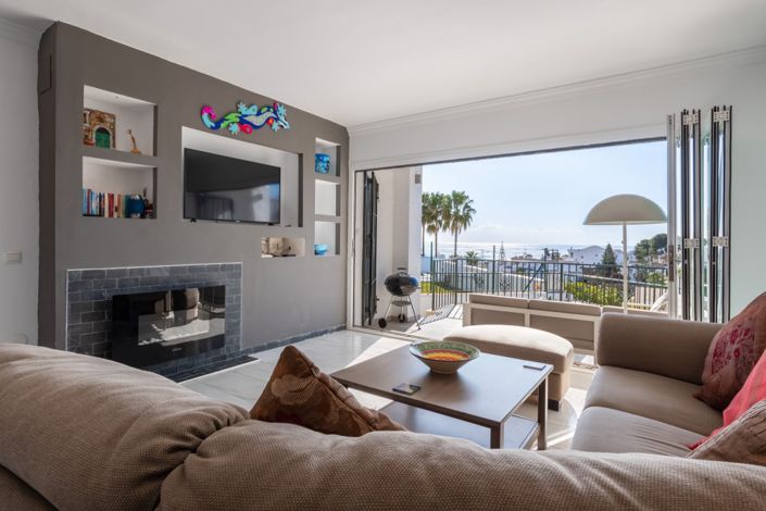 Image No.5-3 Bed Townhouse for sale