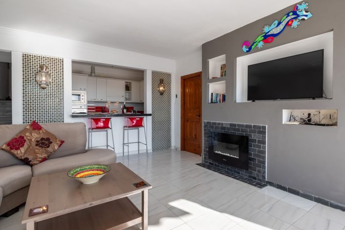 Image No.6-3 Bed Townhouse for sale