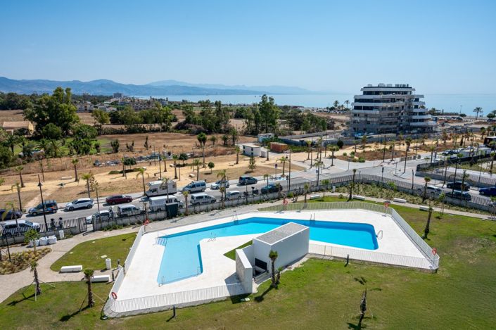 Image No.1-3 Bed Property for sale