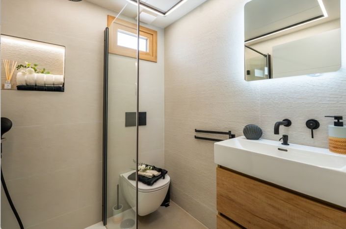 Image No.24-4 Bed Villa for sale