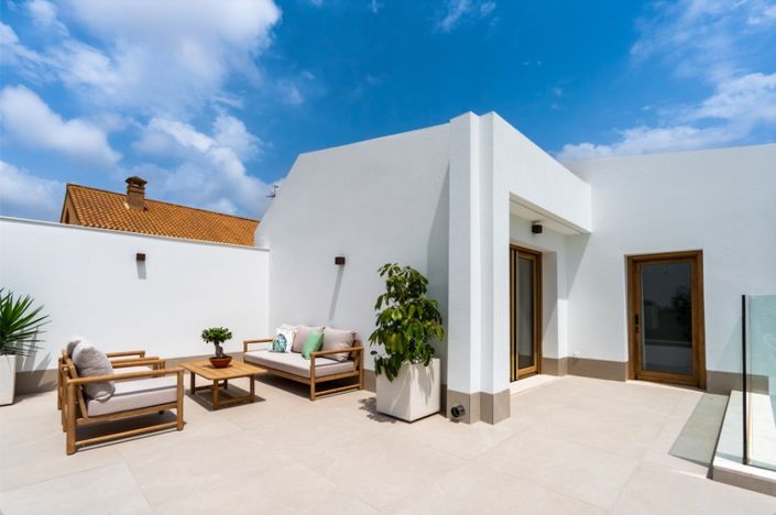 Image No.38-4 Bed Villa for sale