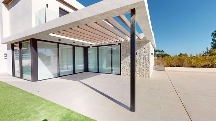 Image No.5-3 Bed Villa for sale