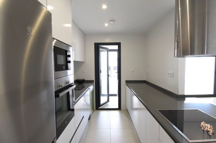 Image No.19-2 Bed Apartment for sale