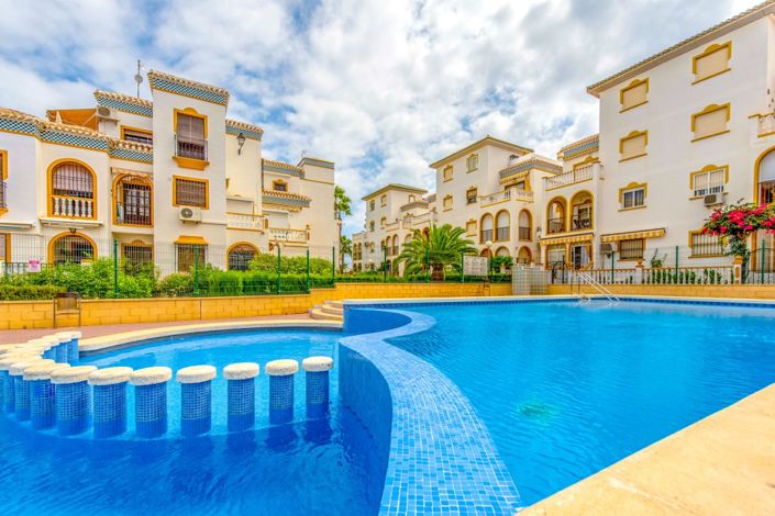 Image No.5-Propriété de 3 chambres à vendre à Torrevieja