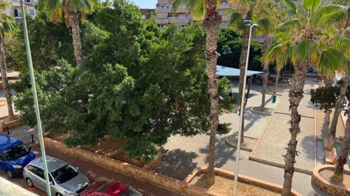 Image No.18-3 Bed Apartment for sale