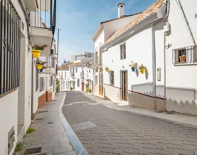 Image No.22-2 Bed Townhouse for sale