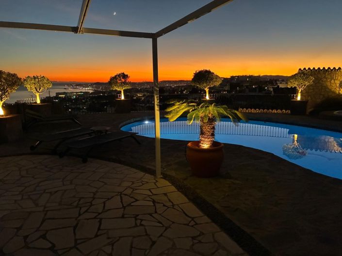 Image No.4-4 Bed Villa for sale