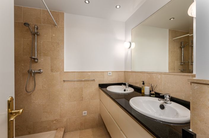 Image No.46-4 Bed Villa for sale