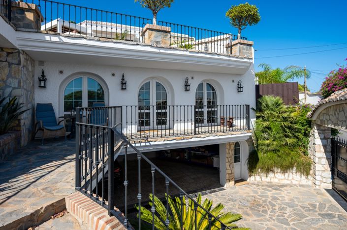 Image No.55-4 Bed Villa for sale