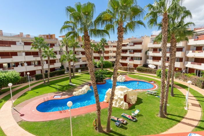 Image No.1-2 Bed Property for sale
